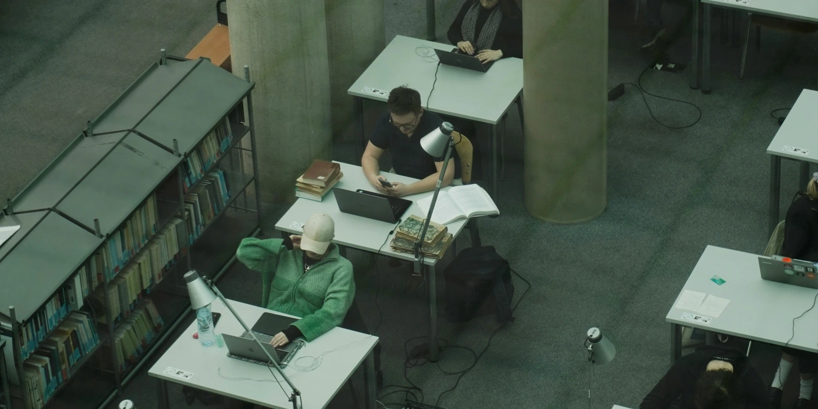 Les Défis de la Logistique Industrielle à l'Échelle Mondiale Les Défis de la Logistique Industrielle à l'Échelle Mondiale